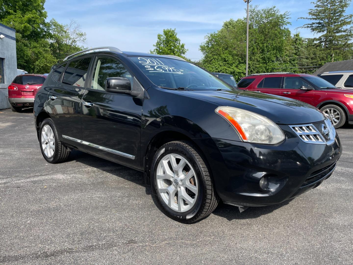 2011 black Nissan Rogue S AWD (JN8AS5MV3BW) with an 2.5L L4 DOHC 16V engine, CVT transmission, located at 101 N. Main Street, Muncy, PA, 17756, (570) 546-5462, 41.207691, -76.785942 - Photo#0